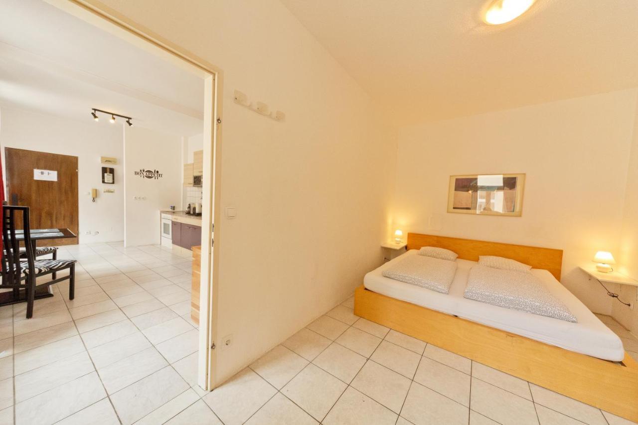 Appartamento In Near Schoenbrunn & Westbahnhof - Keyless Check-in Vienna