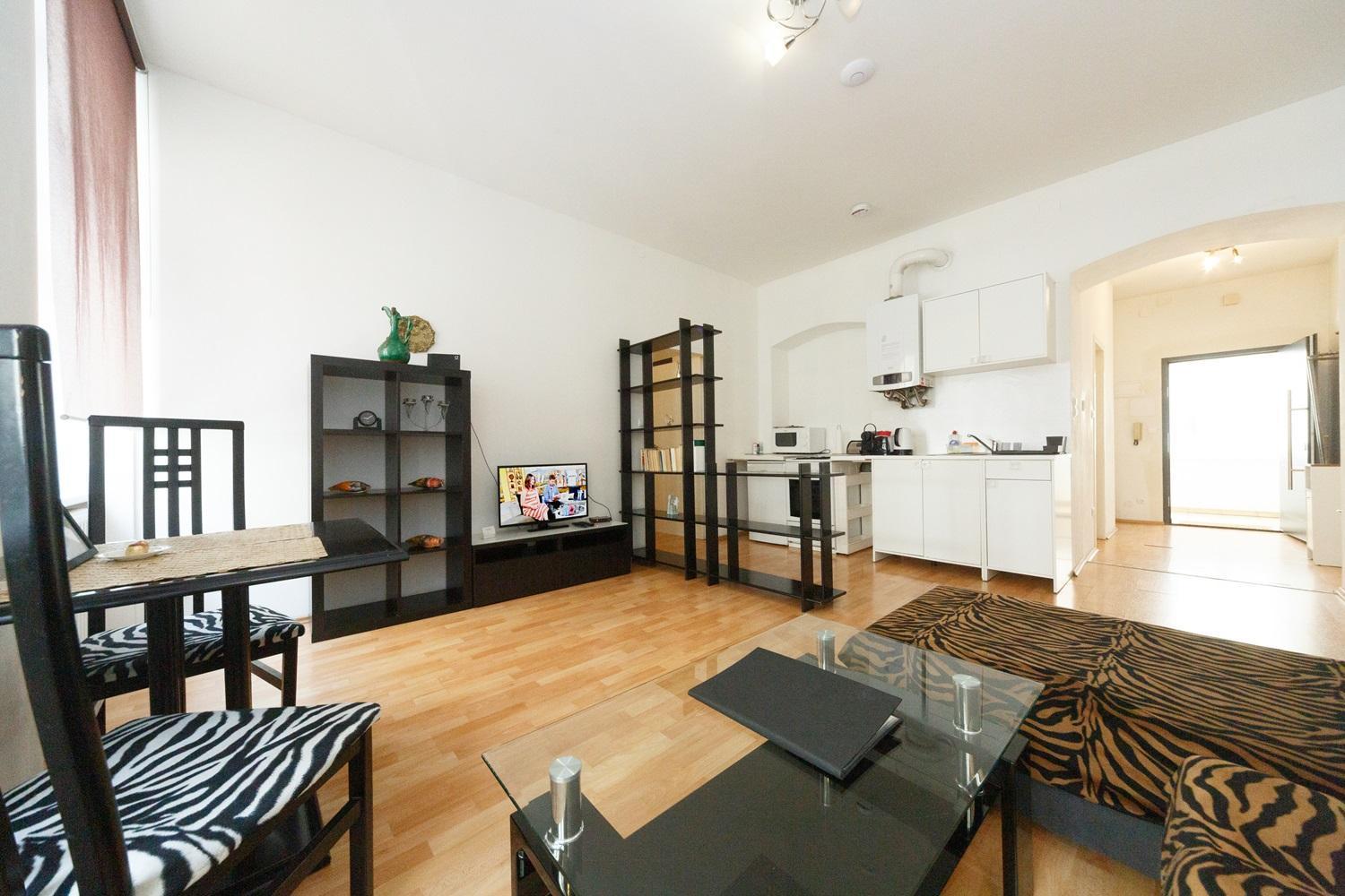 Appartamento In Near Schoenbrunn & Westbahnhof - Keyless Check-in *