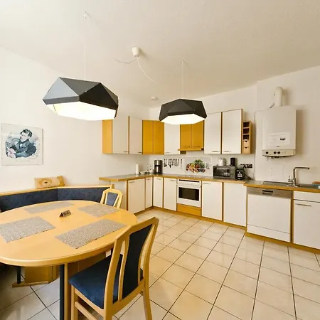 Apartments In Vienna Near Schoenbrunn & Westbahnhof - Keyless Check-In Exterior photo