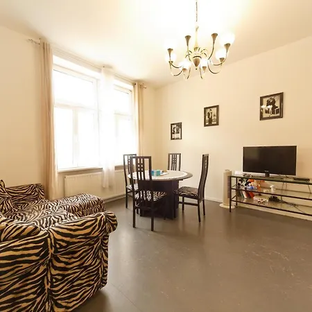 Apartments In Vienna Near Schoenbrunn & Westbahnhof - Keyless Check-In Exterior photo