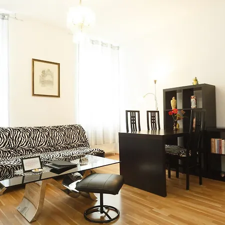 Apartments In Vienna Near Schoenbrunn & Westbahnhof - Keyless Check-In Exterior photo
