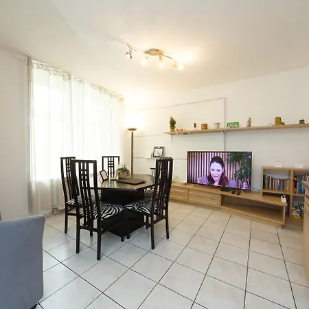 Apartments In Vienna Near Schoenbrunn & Westbahnhof - Keyless Check-In Exterior photo