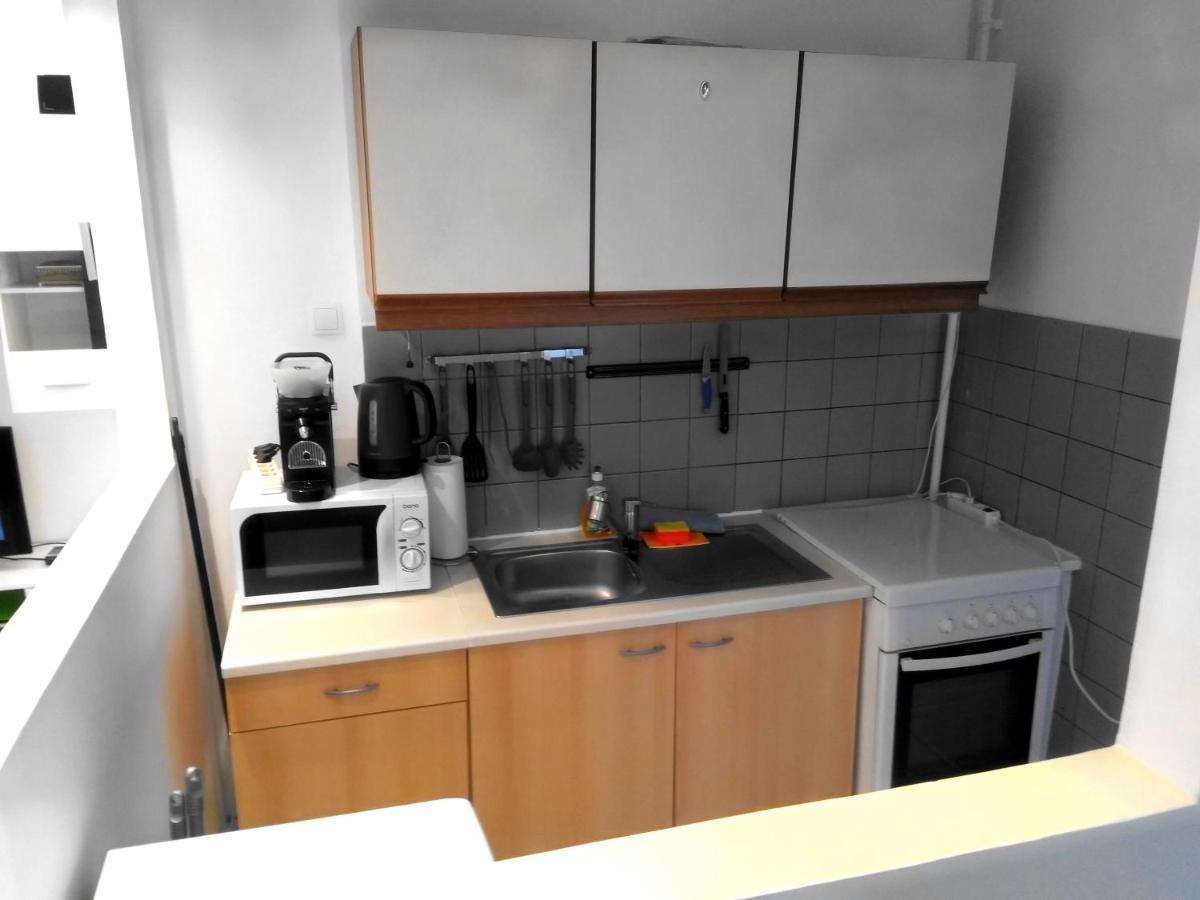 In Near Schoenbrunn & Westbahnhof - Keyless Check-in Vienna