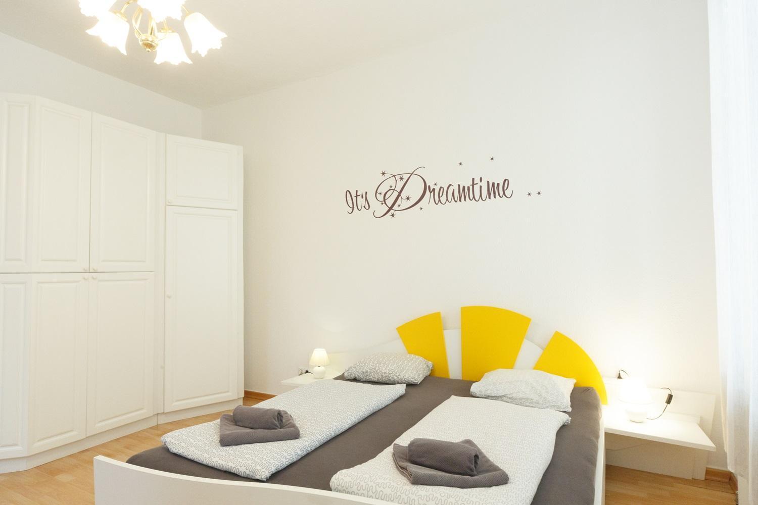 In Near Schoenbrunn & Westbahnhof - Keyless Check-in *