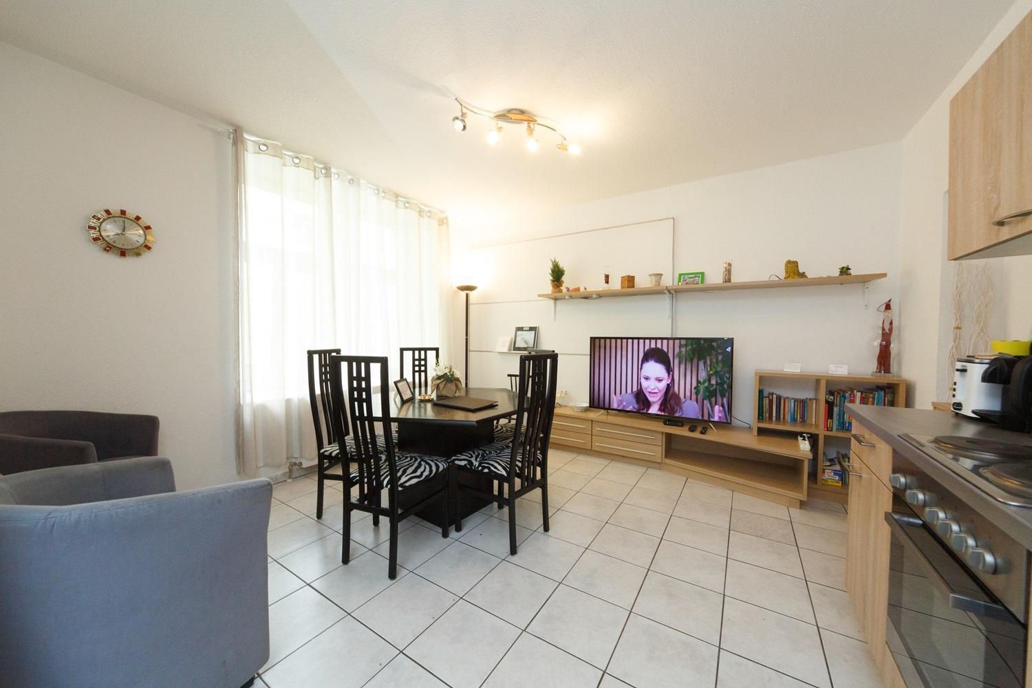 Apartment In Near Schoenbrunn & Westbahnhof - Keyless Check-in