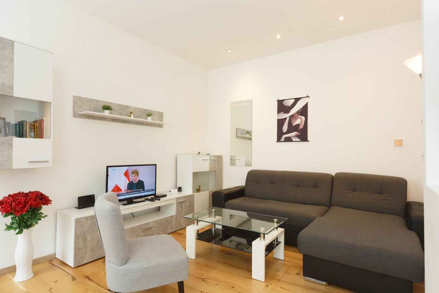 Apartment In Near Schoenbrunn & Westbahnhof - Keyless Check-in